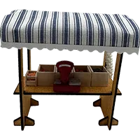 Miniature - Étal de Marché Miniature en Bois 1:24 – Légumes Peints à la Main